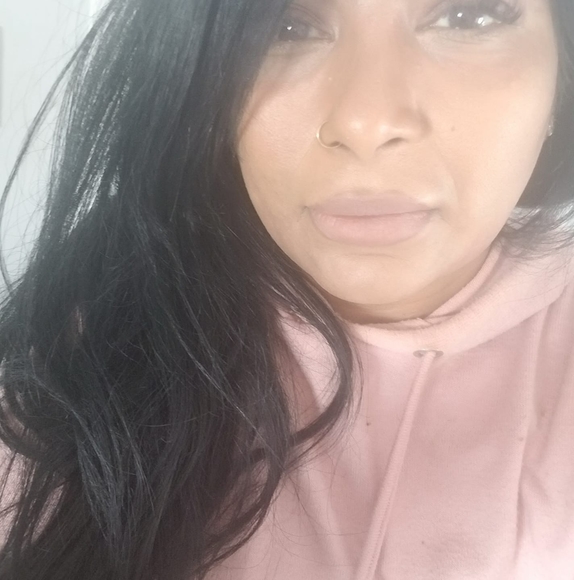 Meet your Posher, Reena - Picture 1 of 1